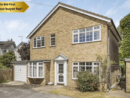Crescent Road, Reading