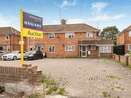 Northumberland Avenue, Reading